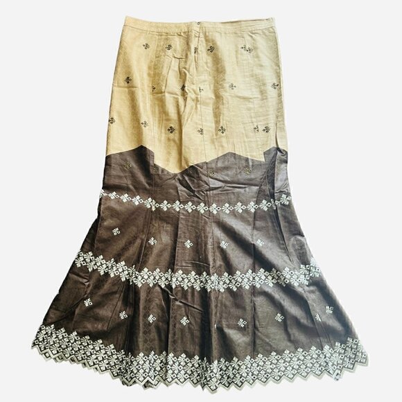 Damask print embroidered collar Skirt and Blouse Set. size large - Picture 7 of 10